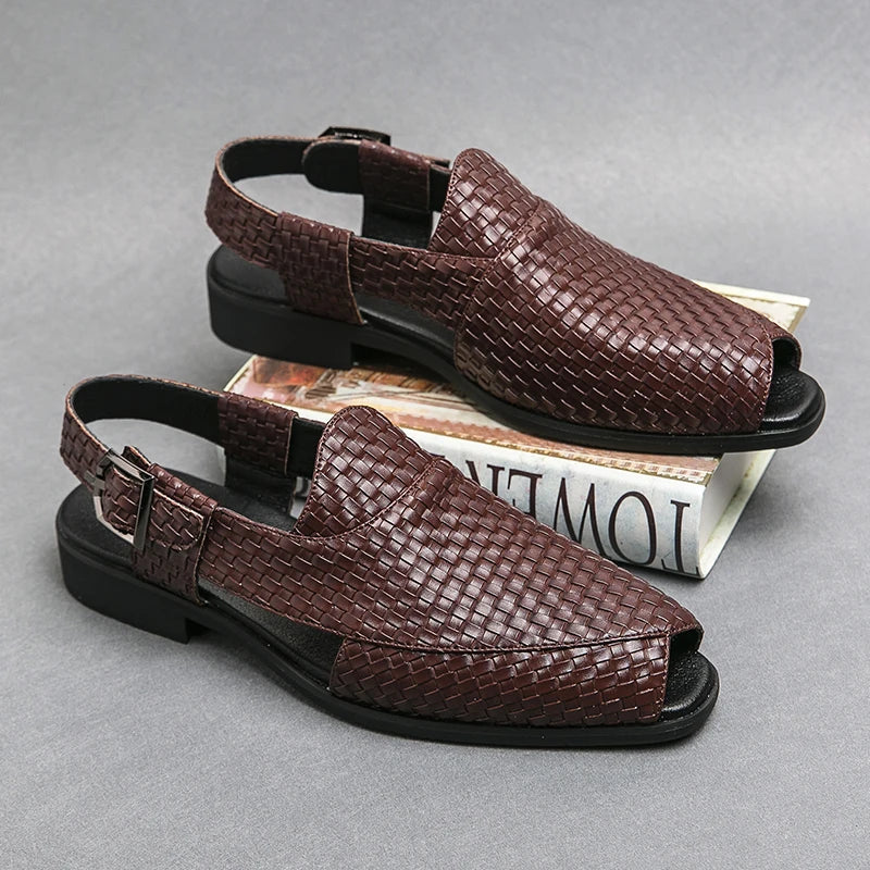 Mens Sandals Summer Beach Shoes Men Outdoor Business Casual Shoes Breathable Fashion Slippers Banquet Mules Luxury Garden Shoes