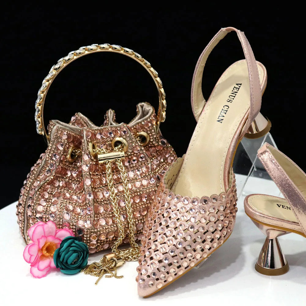 Venus Chan Talons Hauts pour Dame 2023 Designer De Luxe Couleur Verte Plein Diamant Bout Pointu Chaussures De Mariage Et Sac Ensemble pour la Fête