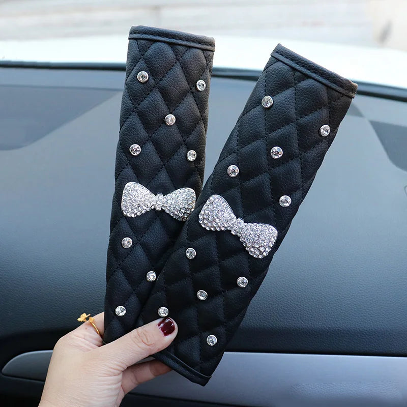 2pcs Fashion Rhinestone Leather Car Sefety Seat Belt Cover Crystal Crown Universal Shoulder Pad Car Styling Interior Accessories