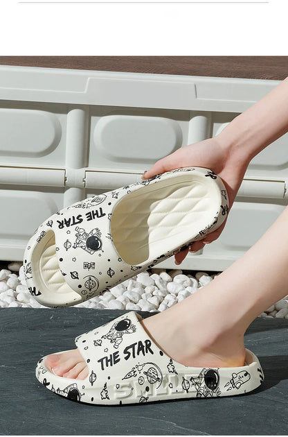 Slippers FOR WOMEN'S Summer Outdoor Wear, New Indoor Home, Bathroom, Shower, Non Slip, Household Slippers for Men Zyt2411