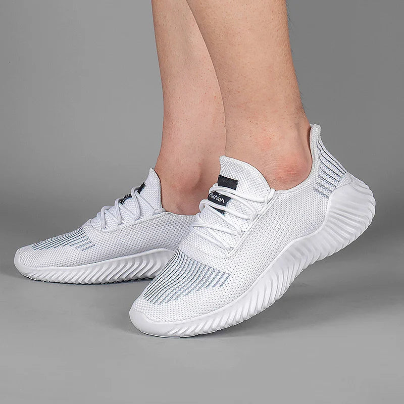 Fashion Men Shoes Sneakers White Mens Sneakers Outdoor Breathable Men Casual Shoe Big Size 2022 Summer Lightweigh Man Tenis Shoe