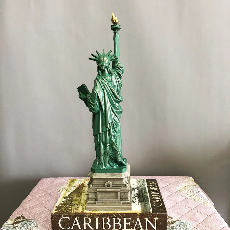 ERMAKOVA Statue of Liberty Model Desk Accessories Collectibles Travel Souvenirs New York Office Home Interior Room Decoration