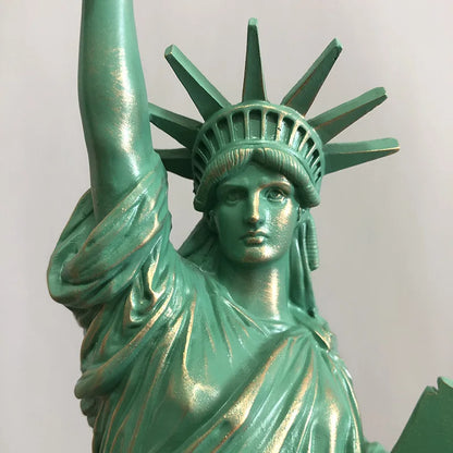 ERMAKOVA Statue of Liberty Model Desk Accessories Collectibles Travel Souvenirs New York Office Home Interior Room Decoration